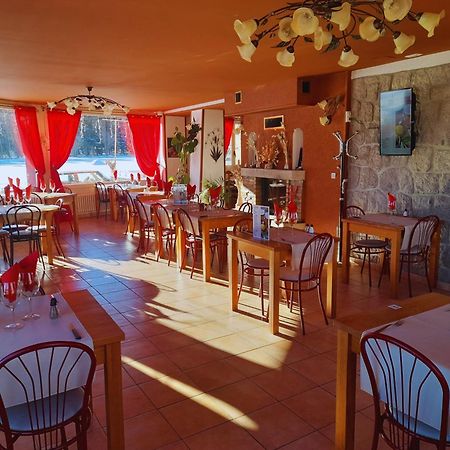 Le Catalan - Hotel Et Appartements Mont-Louis Exteriör bild