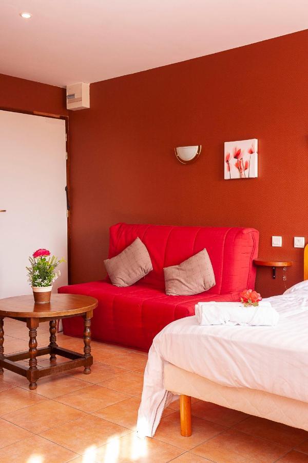 Le Catalan - Hotel Et Appartements Mont-Louis Exteriör bild