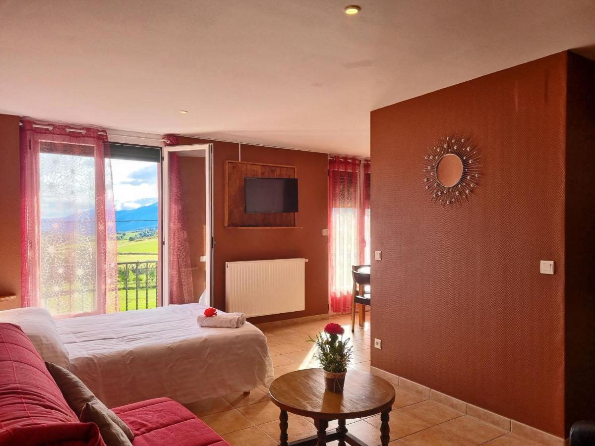 Le Catalan - Hotel Et Appartements Mont-Louis Exteriör bild