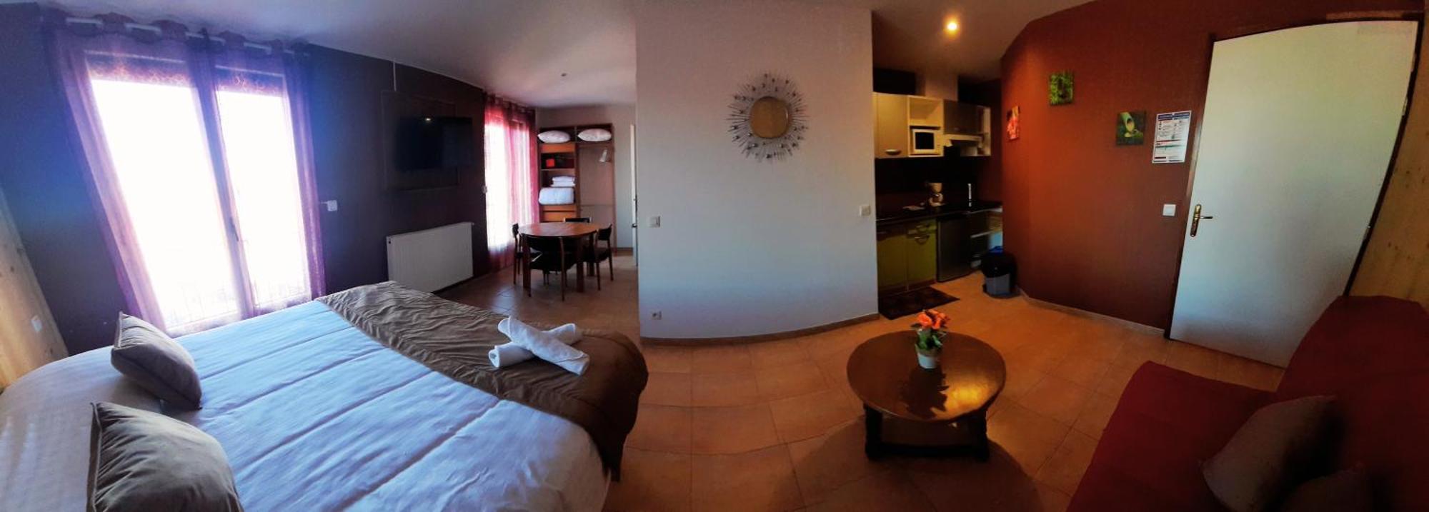 Le Catalan - Hotel Et Appartements Mont-Louis Exteriör bild